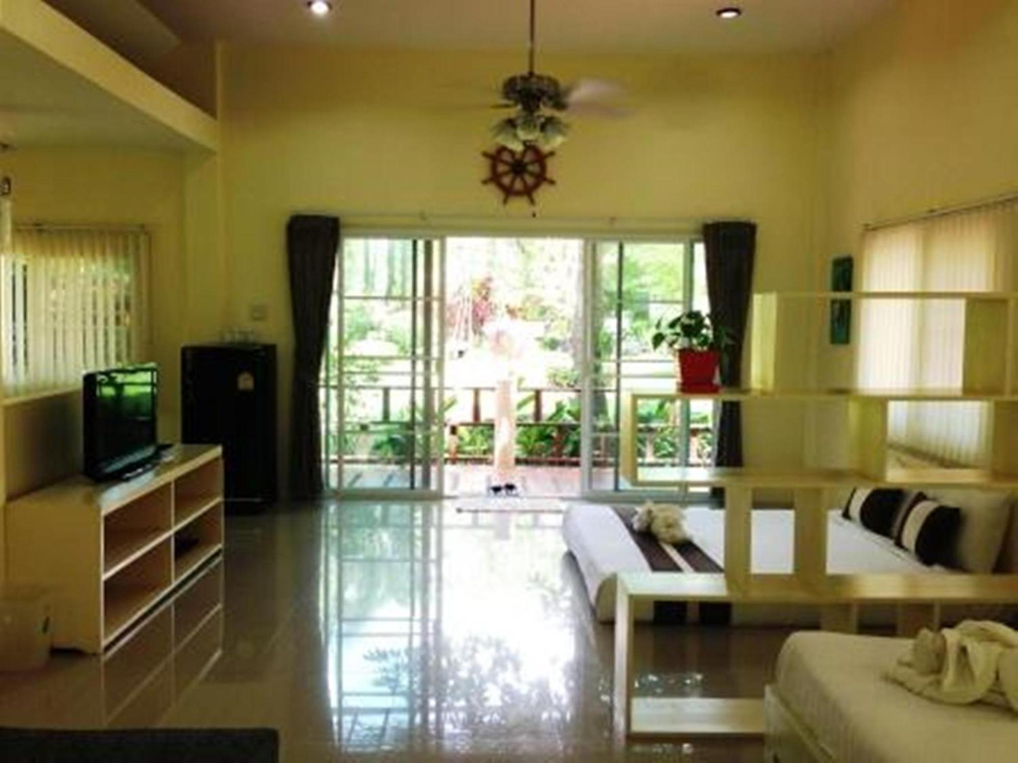 Watermill Resort Nong Nam Daeng Chambre photo