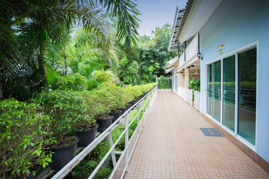 Watermill Resort Nong Nam Daeng Extérieur photo